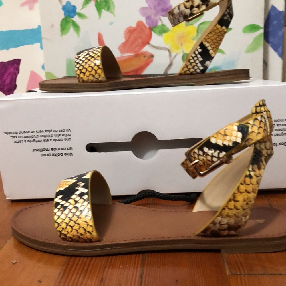 Brand new in box snakes skin sandals - Picture 2 of 8